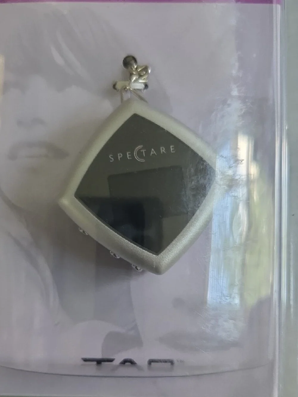 KeyPix Digital Picture Keychain - Silver